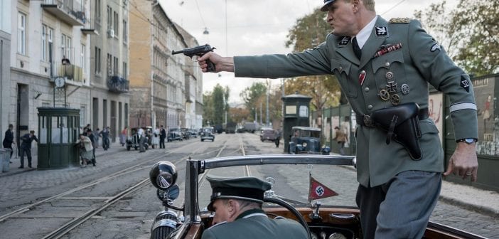 crítica el hombre del corazón de hierro cosas felices