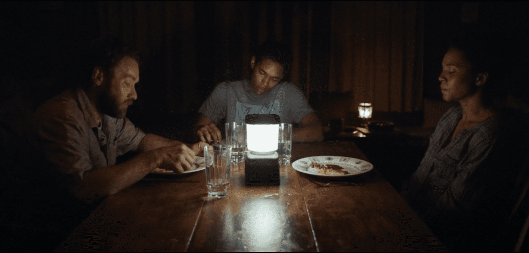 it comes at night las cosas felices 1