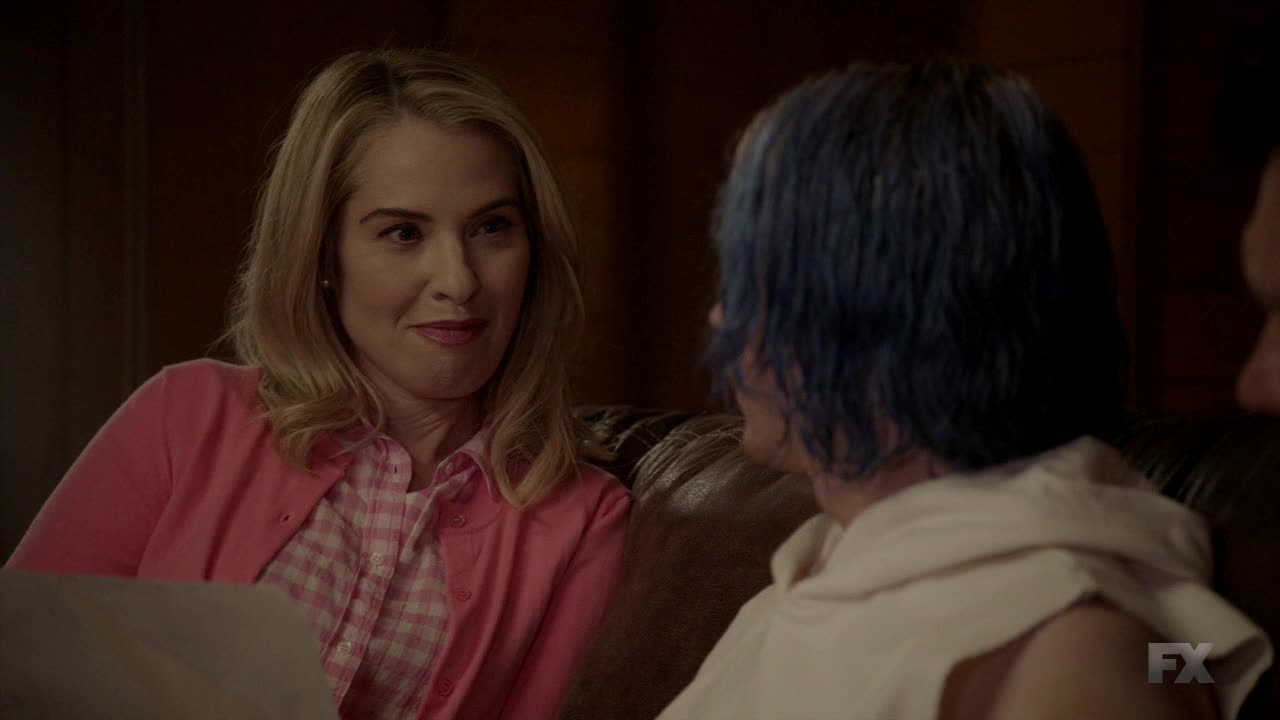 ahs cult lascosasfelices3