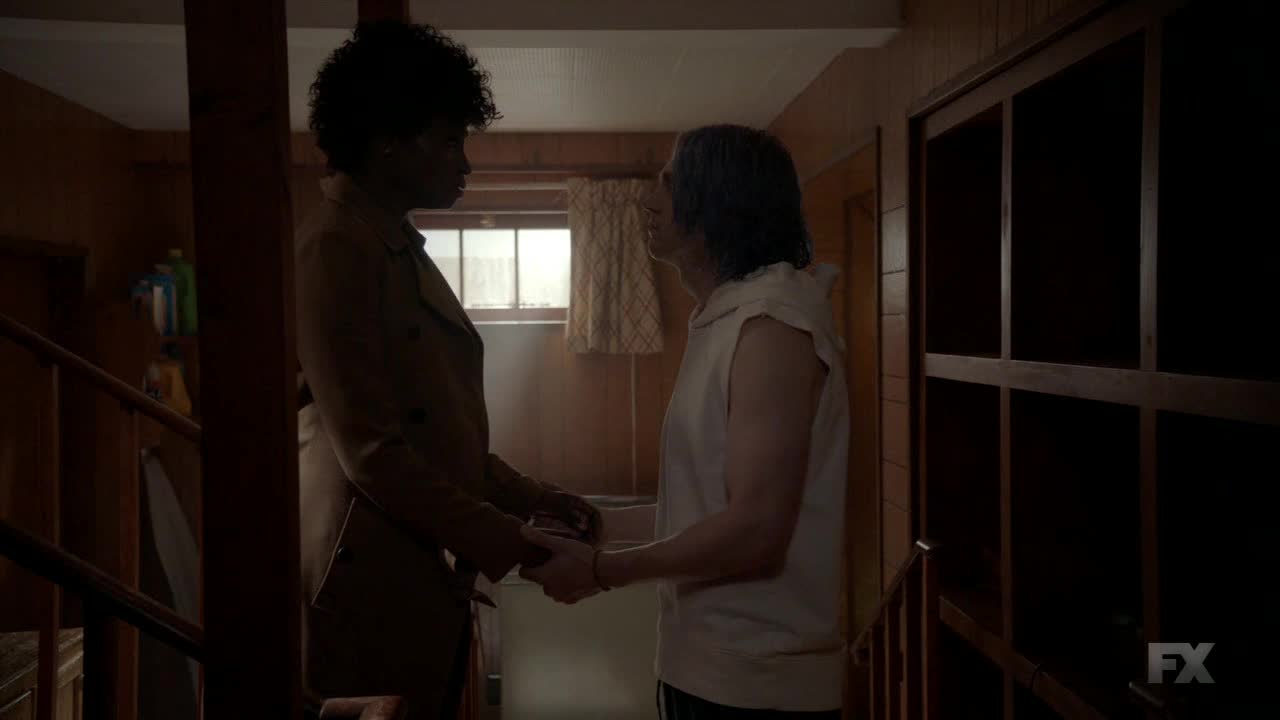 ahs cult lascosasfelices5