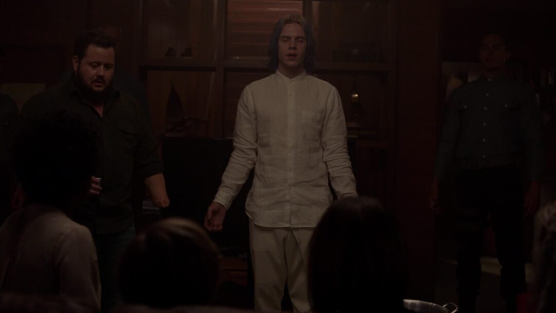 ahs cult lascosasfelices9