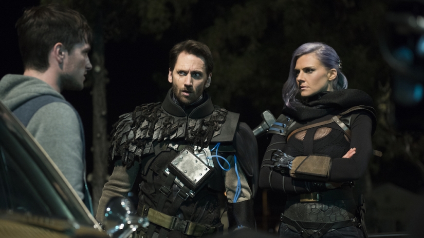 future man critica hulu 1