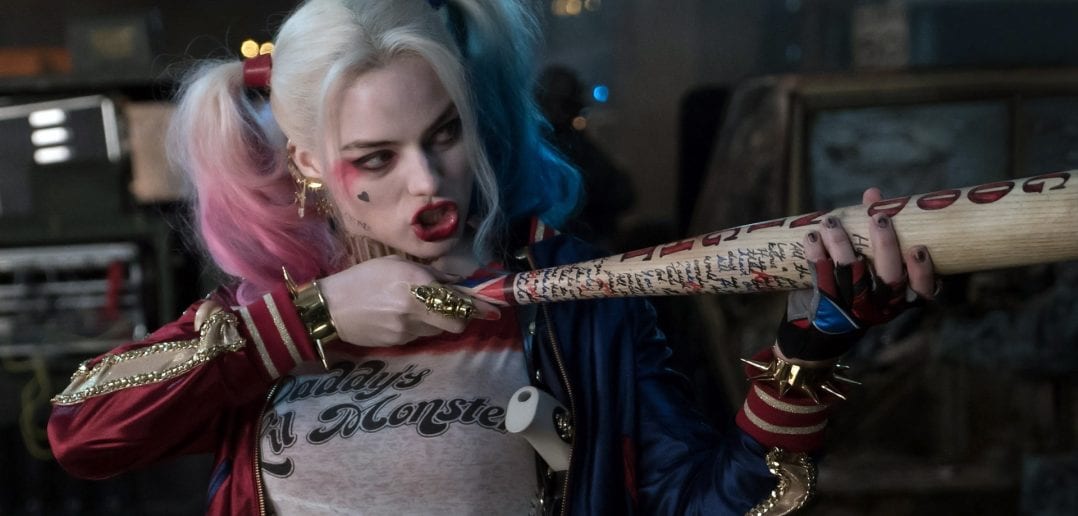 Margot Robbie como Harley Quinn en Suicide Squad por Warner Bros. Pictures
