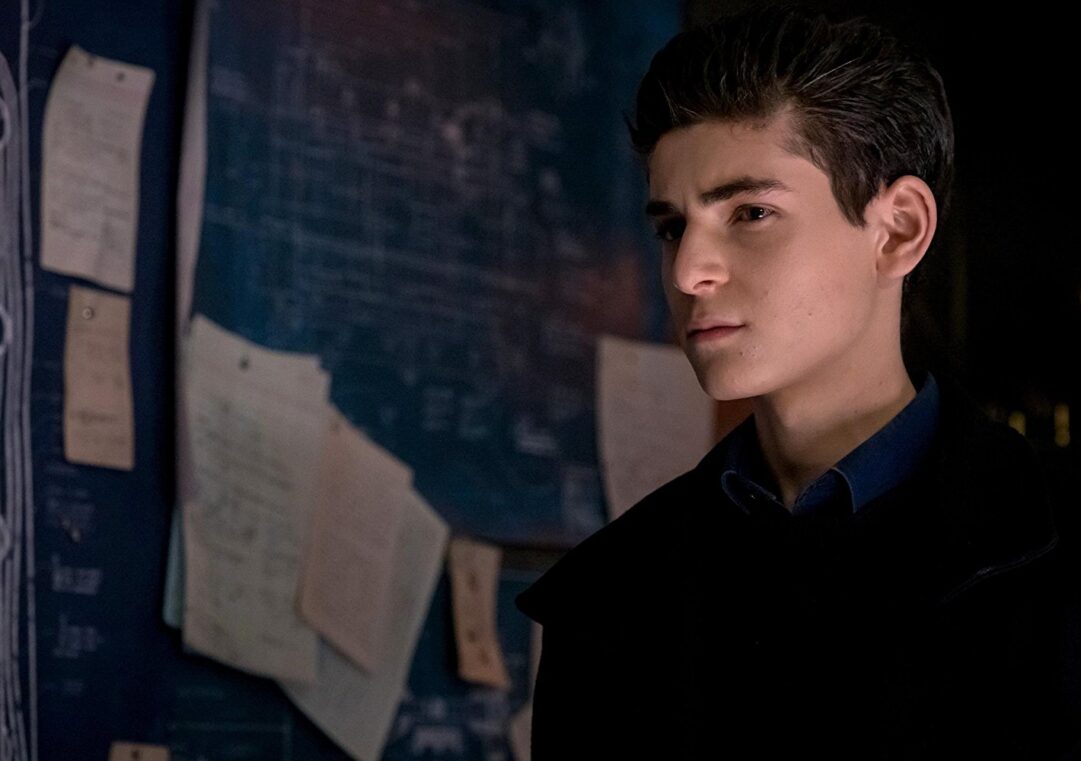 Gotham 4x18 Bruce Wayne