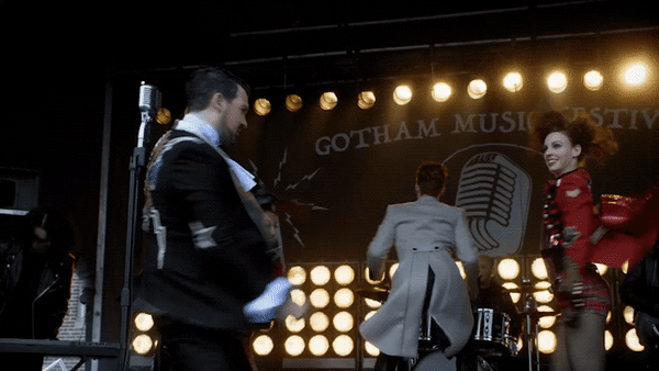 Gotham 4x18 recap thats entertainment Jerome takes over the Gotham Music Festival