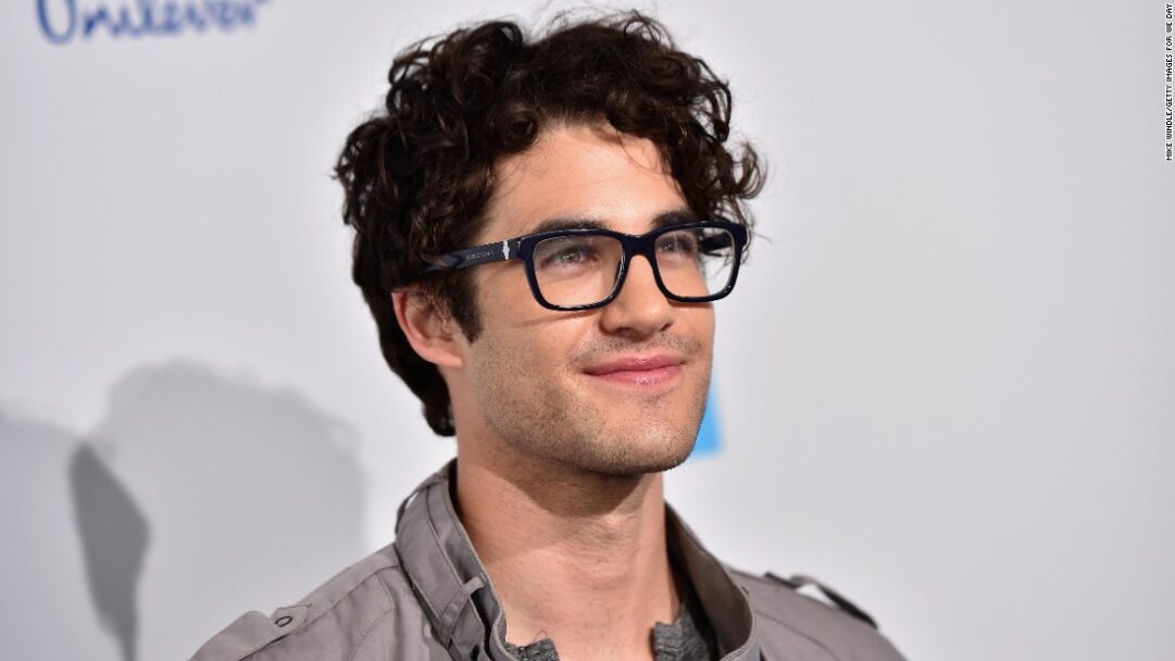 170215192712 darren criss american crime story super tease