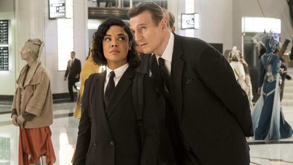Liam Neeson Men in black