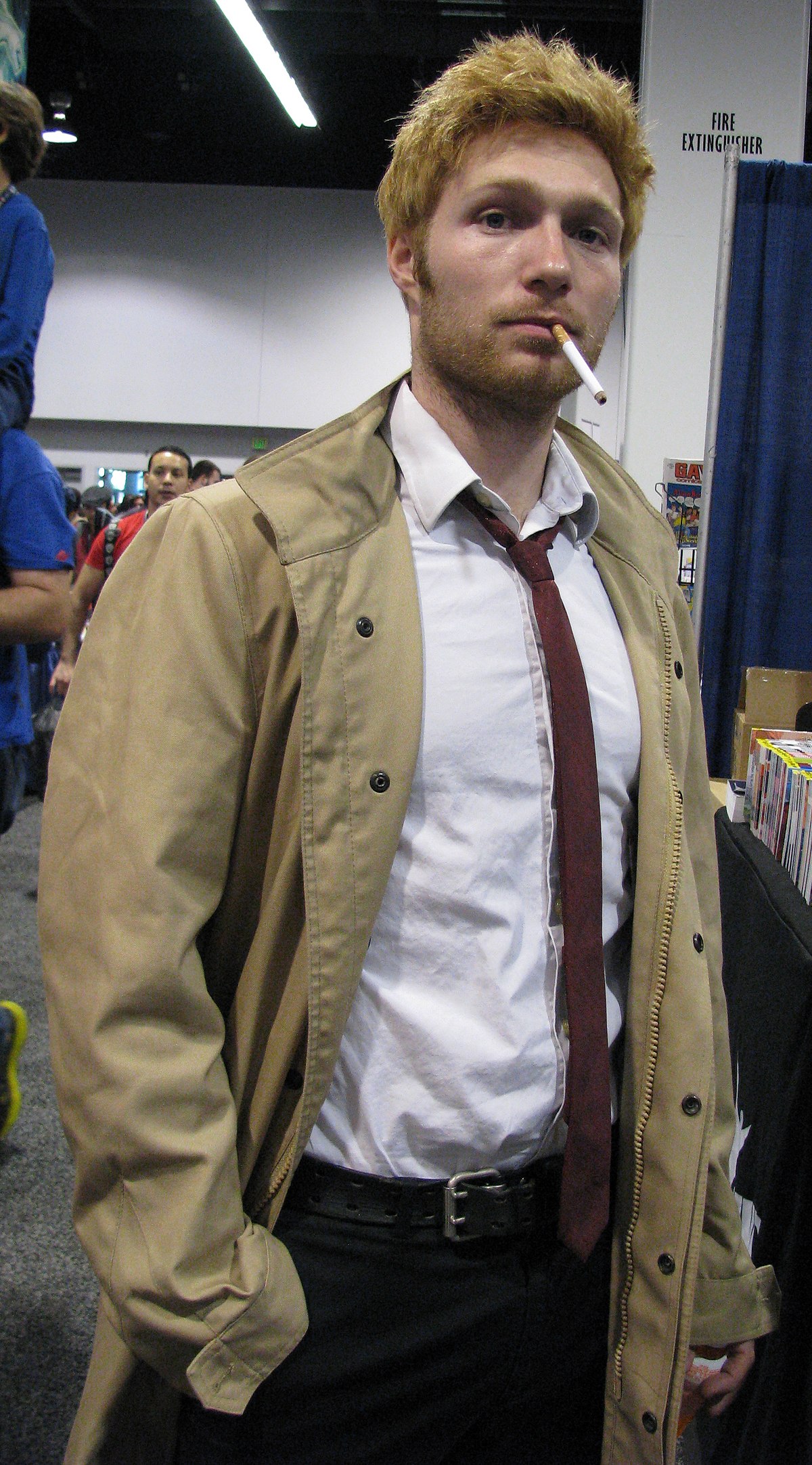 1200px WonderCon 2014 Constatine cosplay 13955024943 cropped