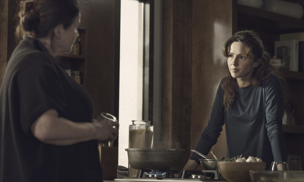 Walking Dead World Beyond las cosas felices 99296