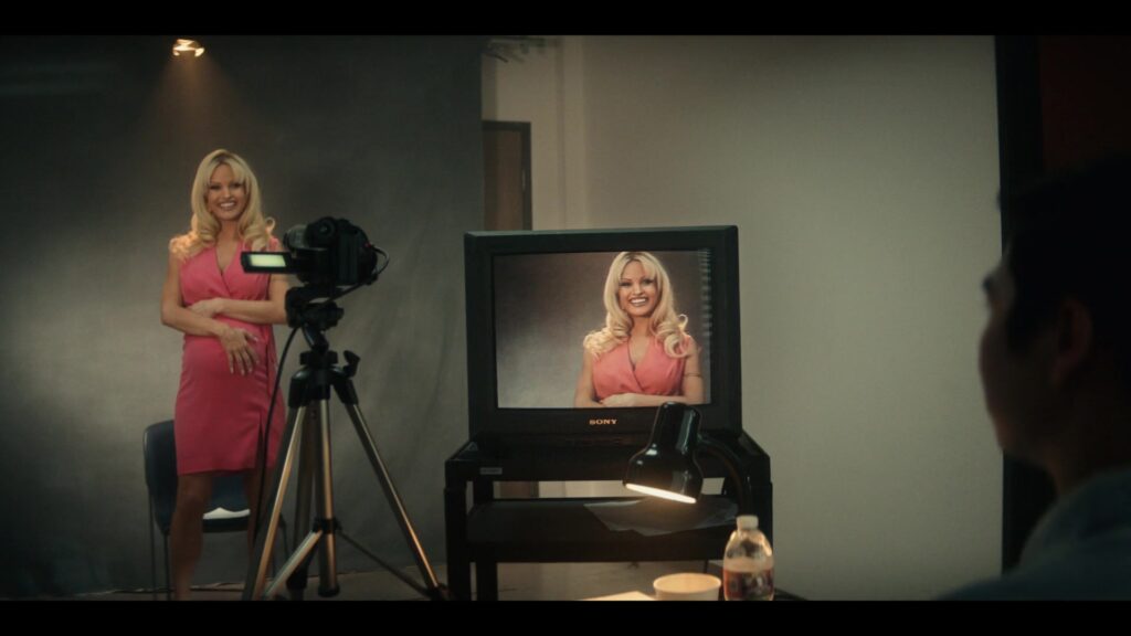 Pam Tommy las cosas felices.56