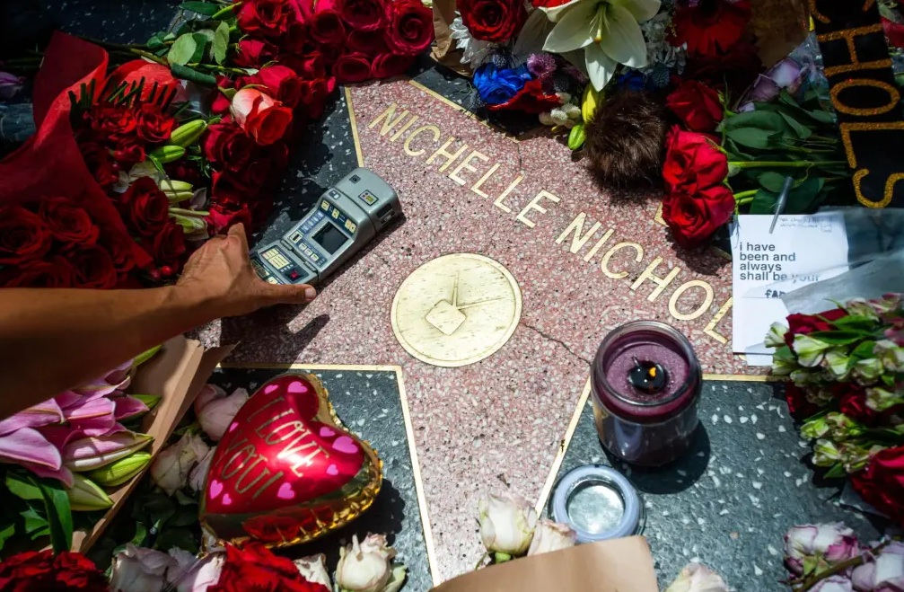 nichelle nichols las cosas felices.06