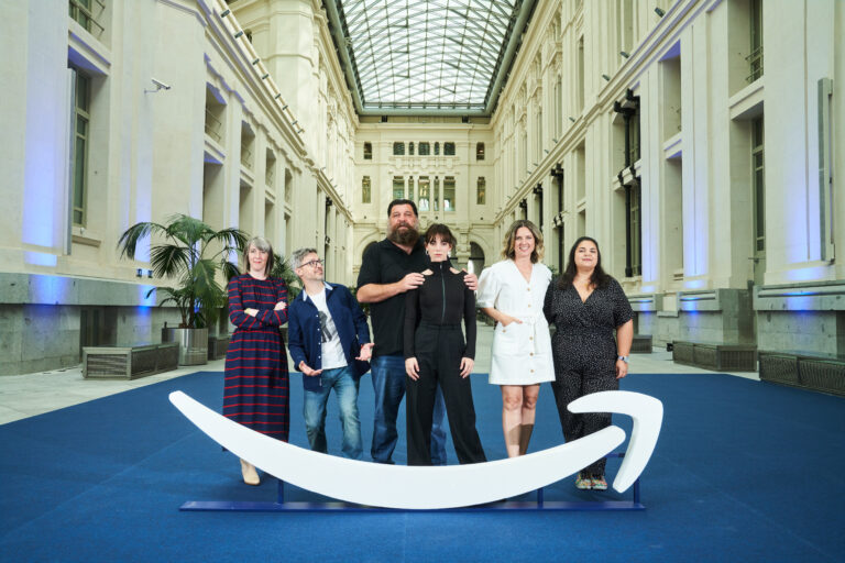 Prime Video desvela el reparto completo de la esperada serie original Reina Roja
