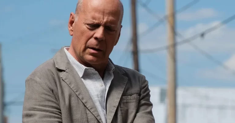 Assassin, la última película de Bruce Willis, ofrece sus primeras imágenes