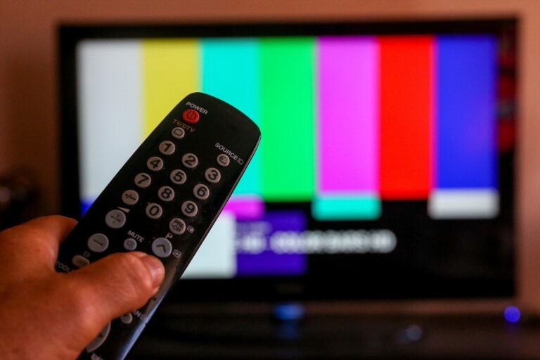 Informe en Estados Unidos que habla sobre la carrera para sustituir a la televisión tradicional