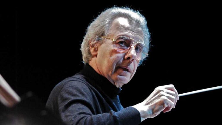 Adiós a Lalo Schifrin, compositor de icónicas bandas sonoras y del mejor tema de apertura de serie de todos los tiempos