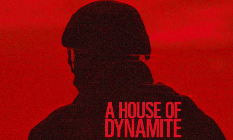 Crítica de Una casa llena de dinamita (2025), enorme thriller político que denuncia los peligros de la era nuclear.
