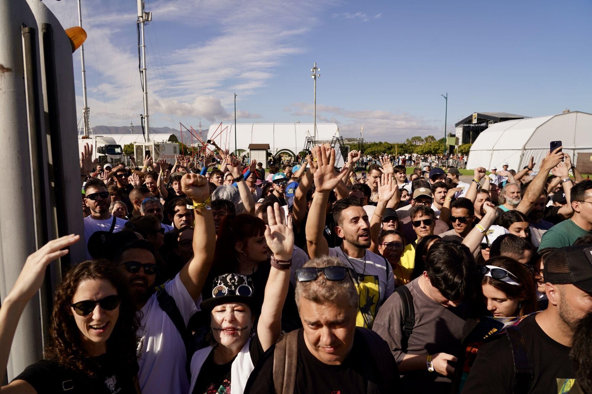 374ab958 e7ff 4337 9ced 321100ae2ea0 source aspect ratio default 0