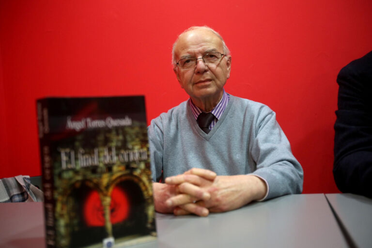 Ángel Torres Quesada falleció, hace unos días, a los 85 años. Desde ahora miraremos a las estrellas un poco más tristes.